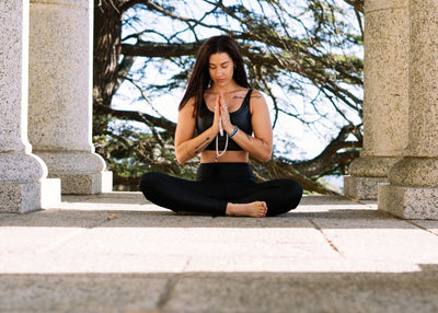Hoe kun je beginnen met mediteren als je een drukke levensstijl hebt?